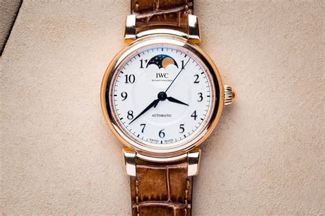 iwc da vinci vintage strap|Da Vinci lady wrist watch.